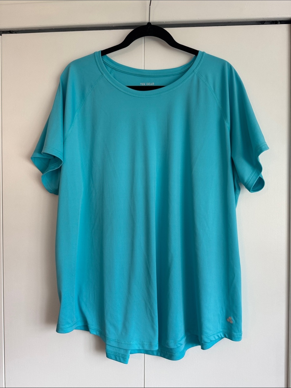 tek gear Women's Aqua Performance Short Sleeve Tee